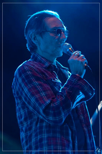 18817-LR John Trudell 2011-01-29 (Zz) [p].jpg